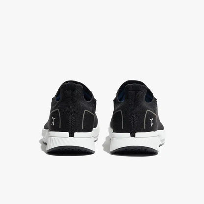 Adapt Runner - Black / White RN